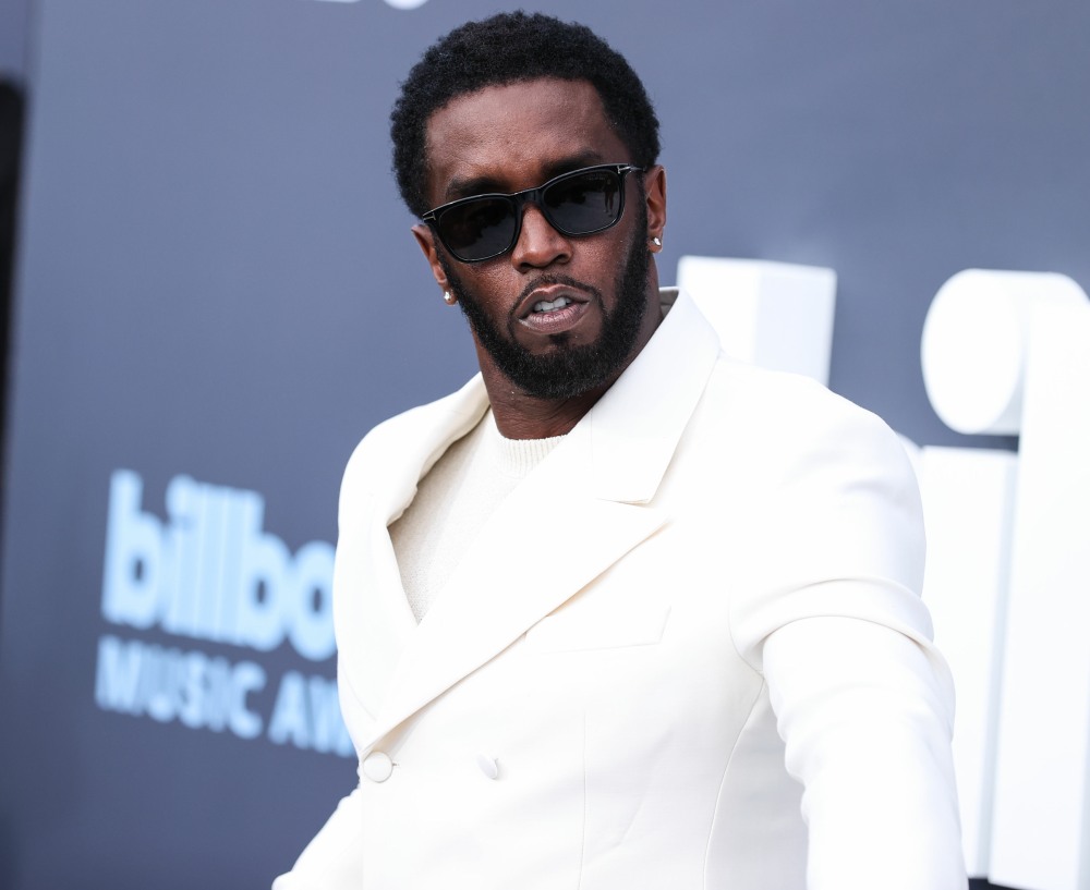 Sean Combs’ LA & Miami homes were raided Department of Homeland Security agents